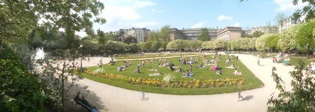 Saint-Lambert square